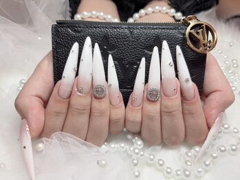リペ(Ripe)の写真/爪の形や長さが気になる方も◎チップスカルプで自然な仕上がりから超ロングまで、理想の指先を叶えます♪