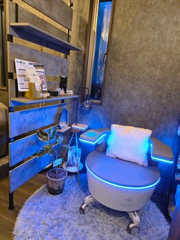 モゼ(MOZE)の写真/【気軽にトレーニング☆】お着替え不要/座っているだけで骨盤底筋&大臀筋を鍛えることができるマシン導入!