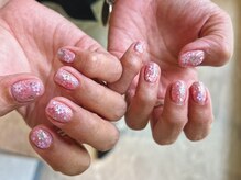 シー(Shhh...)/キラキラフラワーネイル