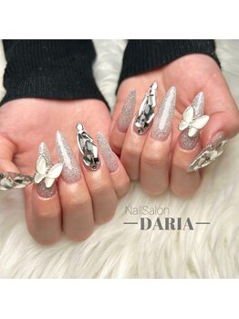 ダリア(Daria)/キラキラワンホンネイル