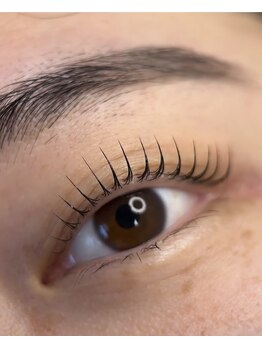 チルザルト サロン/ パリジェンヌ