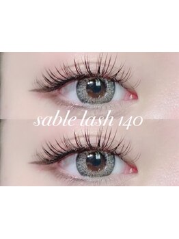 ネイル・アイメニューの同時施術が可能