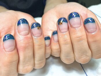 ティーエス ネイル ガーデン(T.S Nail Garden)/ブルーキラキラフレンチ