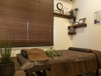 長寿鍼灸院 長寿整骨院/★黒を基調としたお部屋です★