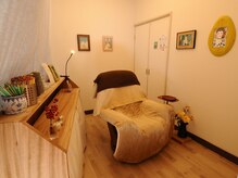 頭専門マッサージ　Hypnos【ヒュプノス】/小さな店内