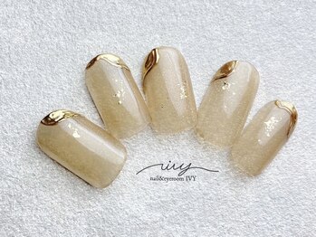 アイヴィー(IVY)/ワンポイントミラーデザイン