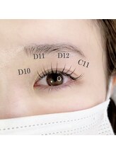 リアイズ(Re Eyes)/目尻流し目デザイン　マツエク