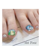 リリフリー(riri Free)/ピカチュウネイル