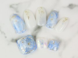 爽やかカラーの大理石ネイル☆