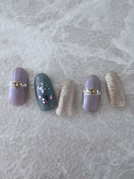 ミテソロ(mi tesoro)/2024年9月定額ネイル 6600