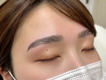 プライベートサロン ラウレア(Laule'a)の写真/≪第一印象は眉で決まる！≫毎朝のメイク時間が大幅に短縮可能に☆黄金比を用いて似合わせ&垢抜けを実現◎
