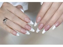 クイーンネイル 新宿(Queen nail)/長さ出し持ち込みデザイン