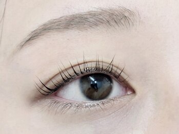 リカーポ(re:capo)の写真/新まつ毛パーマ「マイラミネーション」で、特別な日を華やかに演出☆自まつ毛を大切に、目元パッチリに♪