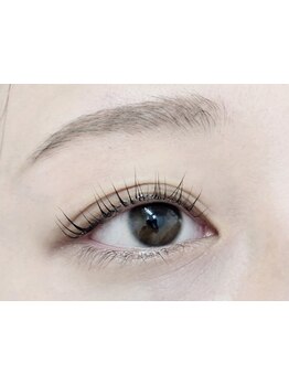 特別な日に合う華やかな目元にしたい