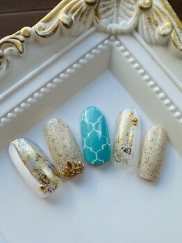 ネイルファクトリー 横浜ベイクォーター店/blue&Goldデザイン¥11000