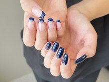 サンジュウヨン(34)/ネイビーネイル　パラジェル