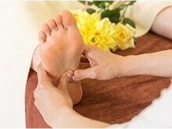 もみかる女池店の写真/足裏の疲れも吹き飛ばす★【ボディ60分＋足つぼ30分￥6200→￥5800】全身もみほぐしと足裏の満足コース♪
