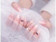 オウラネイルルーム(Aura nail room)の雰囲気（ワンホンネイル・ちゅるんちゅるんパーツもたくさん揃えてます♪）
