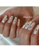 リミズネイルビューティー 名駅店(RimisNailxbeauty)/パールストーン