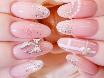 ネイルサロン ドゥ(Nail Salon Doux)の写真/心斎橋/四ツ橋駅 徒歩3分☆初回も2回目以降もハンド・フットどちらもワンカラーオフ込み¥3700~!