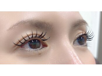 リアン 川崎店(Lien)の写真/まつげパーマ、まつげエクステ、お目元にあったデザインをご提案。ベテランスタッフのみによる施術◎