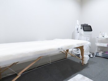 クサカンムリ(KUSAKANMURI)の写真/【人目を気にせず脱毛したい！】セルフでもスタッフ施術でも可能！自分に合った脱毛方法をお選び頂けます◎