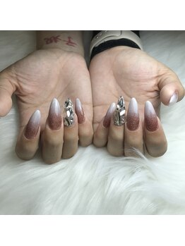 ドール(DOLL)/スカルプ持ち込み