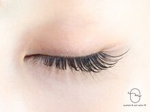 エム(M)/flat matte lash