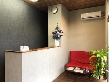 メンズ脱毛サロン レオ(REO)/落ち着いた受付です◎