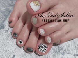 20/11/17　ゼブラアシメnail