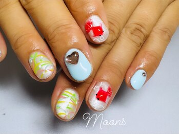 ムーンズ(Moon's)/