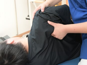 おざき鍼灸接骨院/肩甲骨はがし