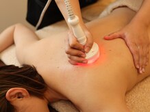 リバース(Rebirth)/吸引でセルライト潰し