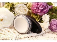 シェミー(CHEZ MEE)/SONICと3色LEDの同時施術が可能