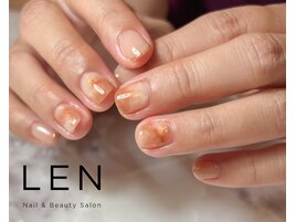 ニュアンスブラウン