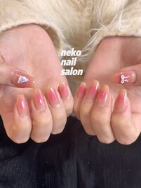 ちゅるんチークネイル　持ち込み