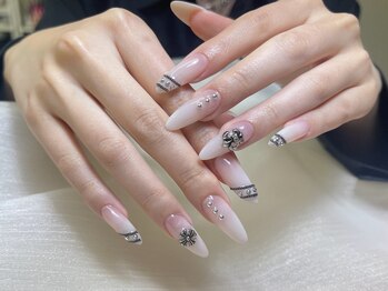 リ ネイル(ri.nail)の写真/普段、ネイルされてこなかった方、オフィスに馴染むデザインを好まれる方におすすめ◎