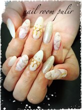 ネイルルーム プリル(Nail Room pulir)/