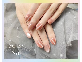 センシー ネイル スタジオ(Sensy Nail Studio)/偏光施術込みのマグネットネイル