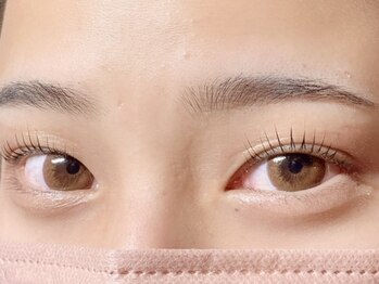 ランス(Reims)の写真/お目元の形に合わせて、上品で自然な仕上がりに♪まつげパーマで“華やかなお目元”を叶えませんか？