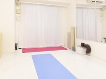 オンリーワン 新橋銀座口店(only one)の雰囲気（「静かで落ち着いた空間」「プライベート空間で安心」）