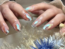 オーロラでキラキラな爪先へ