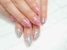 ネコ ネイル(NEKO NAIL)/キラキラアシンメトリーネイル