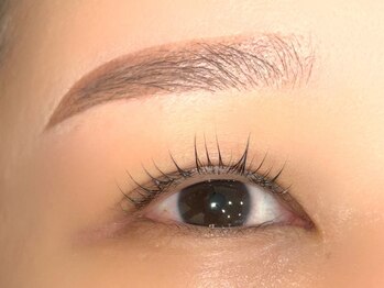 シフ(Sif)の写真/《思わず可愛いと言ってしまうお目元へ》流行りのワンホンマツエクデザインからフラット・ボリュームまで◎