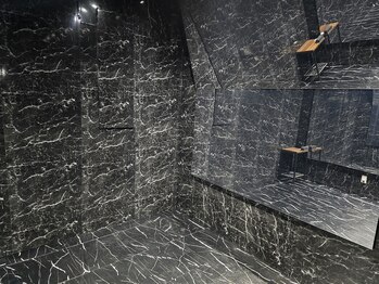 パーソナルトレーニング EREBOS FITNESS/