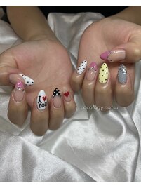 海外風ネイル　流行りデザイン