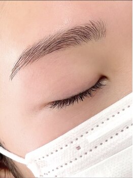 ソイ(soi.)の写真/第一印象の8割を左右する眉。骨格に合わせた美眉で自然に垢抜けた印象へ