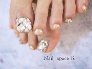 ネイルスペースK 皆実町店(Nail space K)の写真/【日常に溶け込む上質ネイルをご提案！】経験豊富なネイリストによる丁寧且つハイクオリティネイル♪