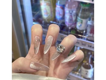 ヴィーナスネイル(Venus Nail)/長さ出しマグネット