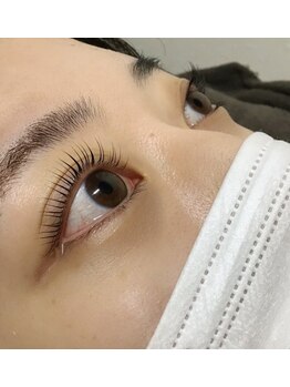 ネイルアンドアイラッシュ アリア(Alia)/パリジェンヌで明るい瞳に*